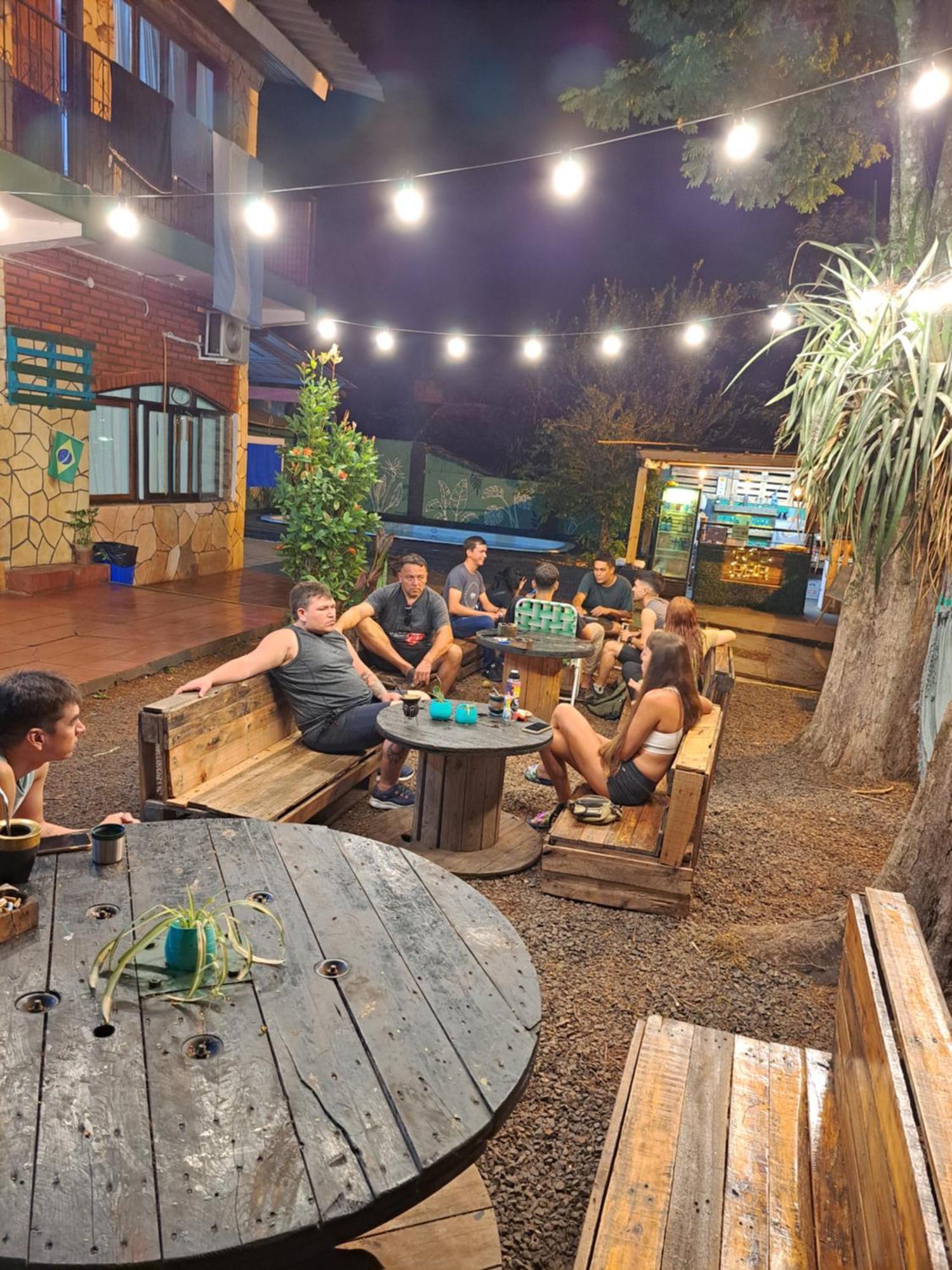 Benteveo Hostel Iguazu Puerto Iguazú Extérieur photo